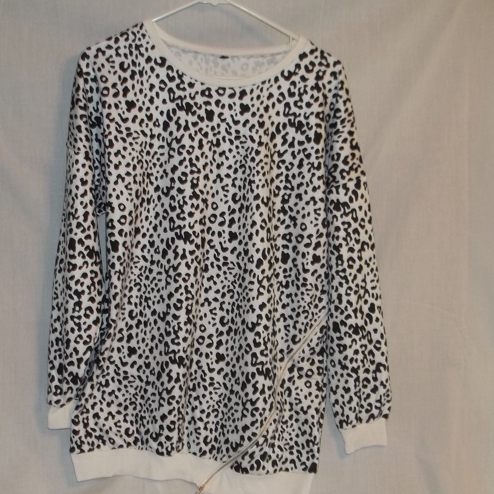 RUUHEE Women Long Sleeve Sweatshirt  Pullover